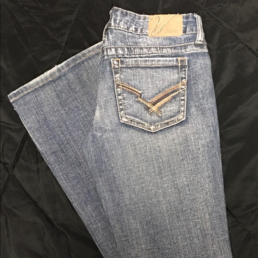 🚫SOLD 🛍4/$20 Vanity jeans